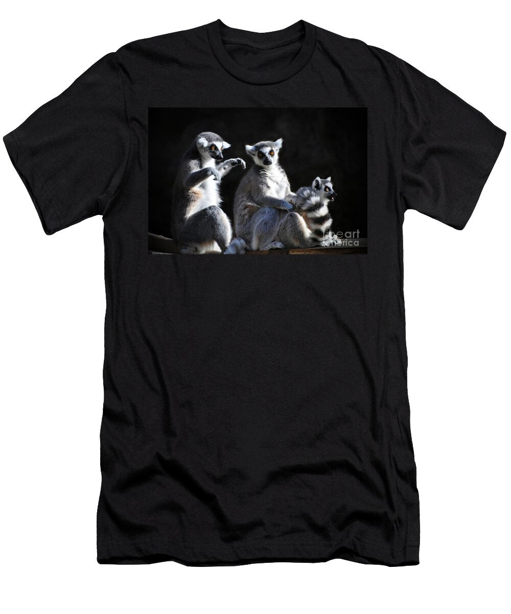 Ring Tailed Lemur Family Savannah Gibbs T-Shirt